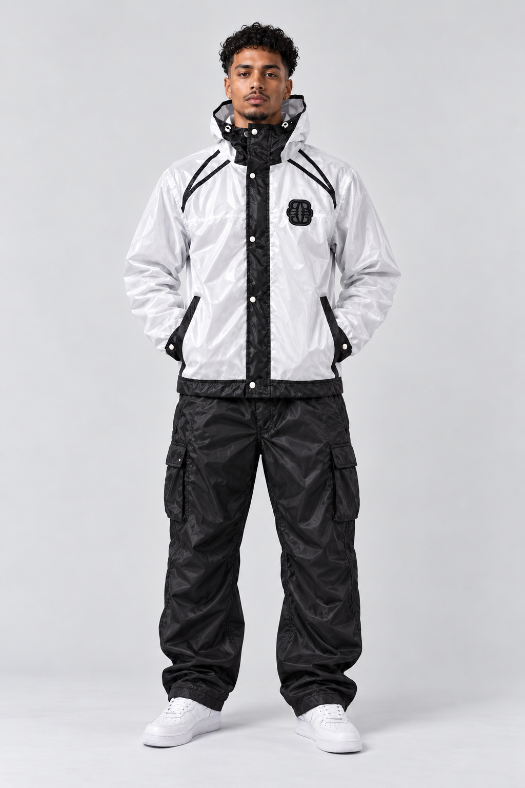 TECHNICAL RAIN JACKET